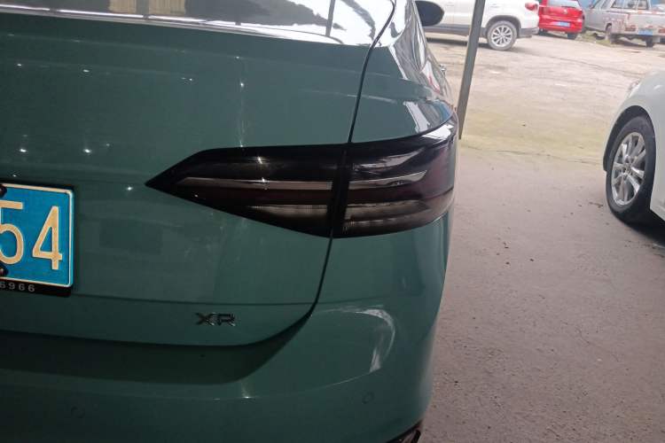 Used Volkswagen Lavida 2023 New Sharp 1.5L Automatic New Wish Edition Right Rear Taillight