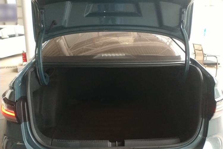 Used Volkswagen Lavida 2023 New Sharp 1.5L Automatic New Wish Edition Trunk