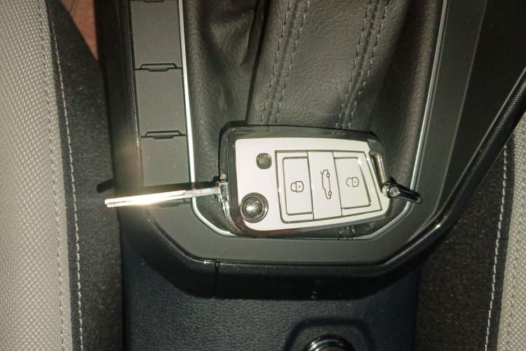 Used Volkswagen Lavida 2023 New Sharp 1.5L Automatic New Wish Edition Vehicle Key