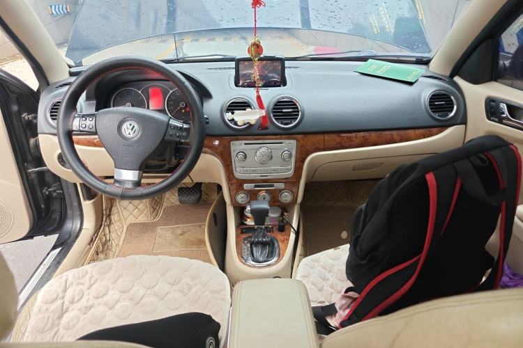 Used Volkswagen Lavida 2008 1.6L Automatic Pinxuan Edition Center Console