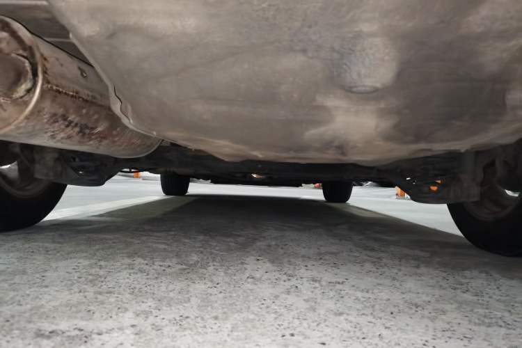 Used Volkswagen Lavida 2008 1.6L Automatic Joy Edition Chassis Rear