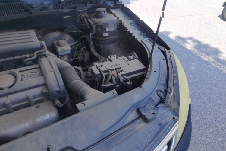 Used Volkswagen Lavida 2008 1.6L Manual Premium Edition Engine Bay Left