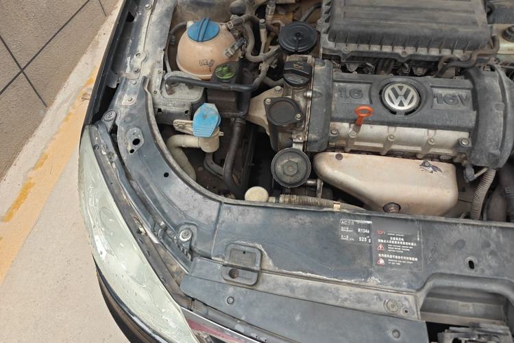 Used Volkswagen Lavida 2008 1.6L Automatic Pinxuan Edition Engine Bay Right