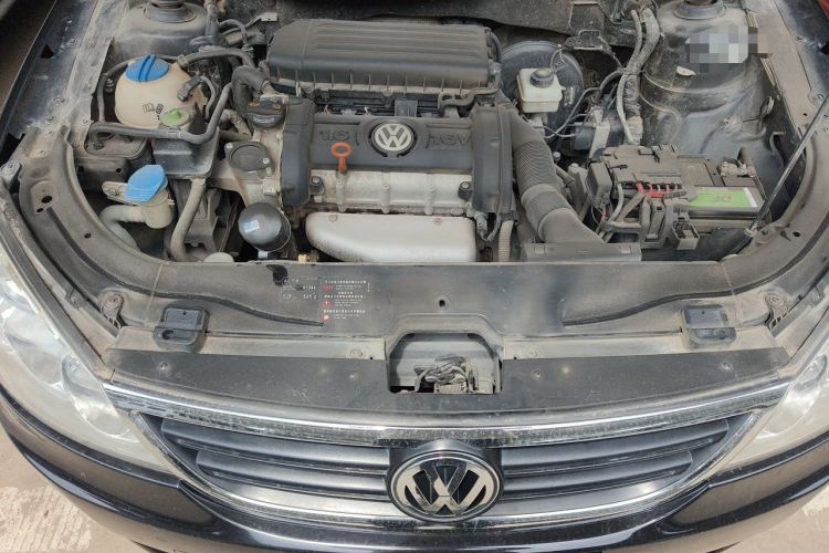 Used Volkswagen Lavida 2008 1.6L Automatic Joy Edition Engine Bay