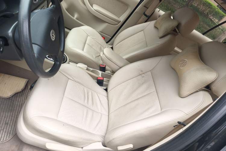 Used Volkswagen Lavida 2008 1.6L Automatic Prestige Edition Left Front Seat