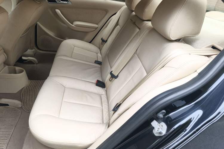 Used Volkswagen Lavida 2008 1.6L Automatic Prestige Edition Left Rear Seat