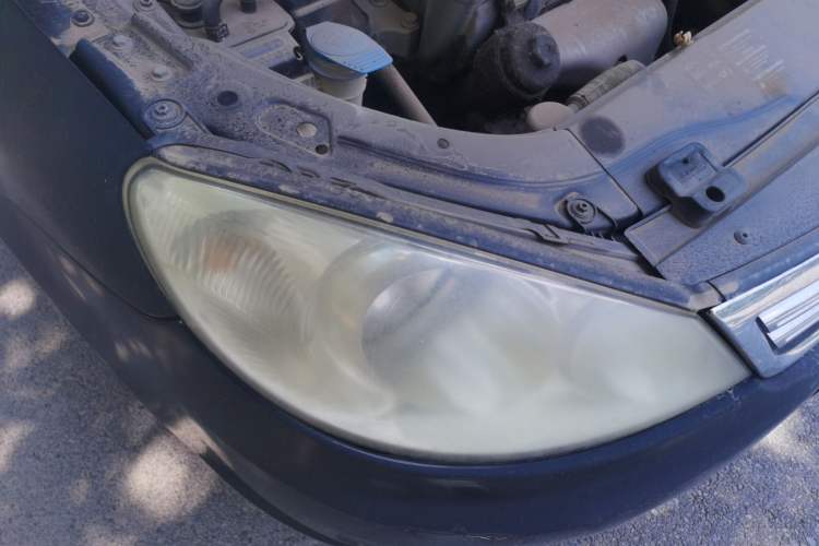 Used Volkswagen Lavida 2008 1.6L Manual Premium Edition Right Front Headlight