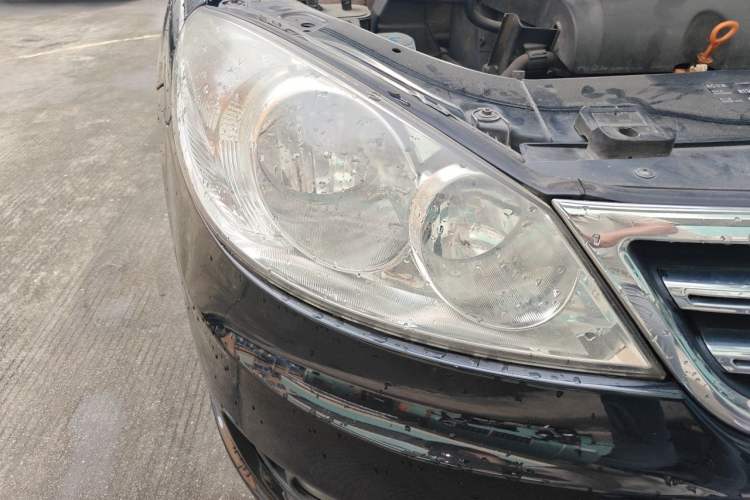Used Volkswagen Lavida 2008 2.0L Manual Version – Pin Ya Edition Right Front Headlight
