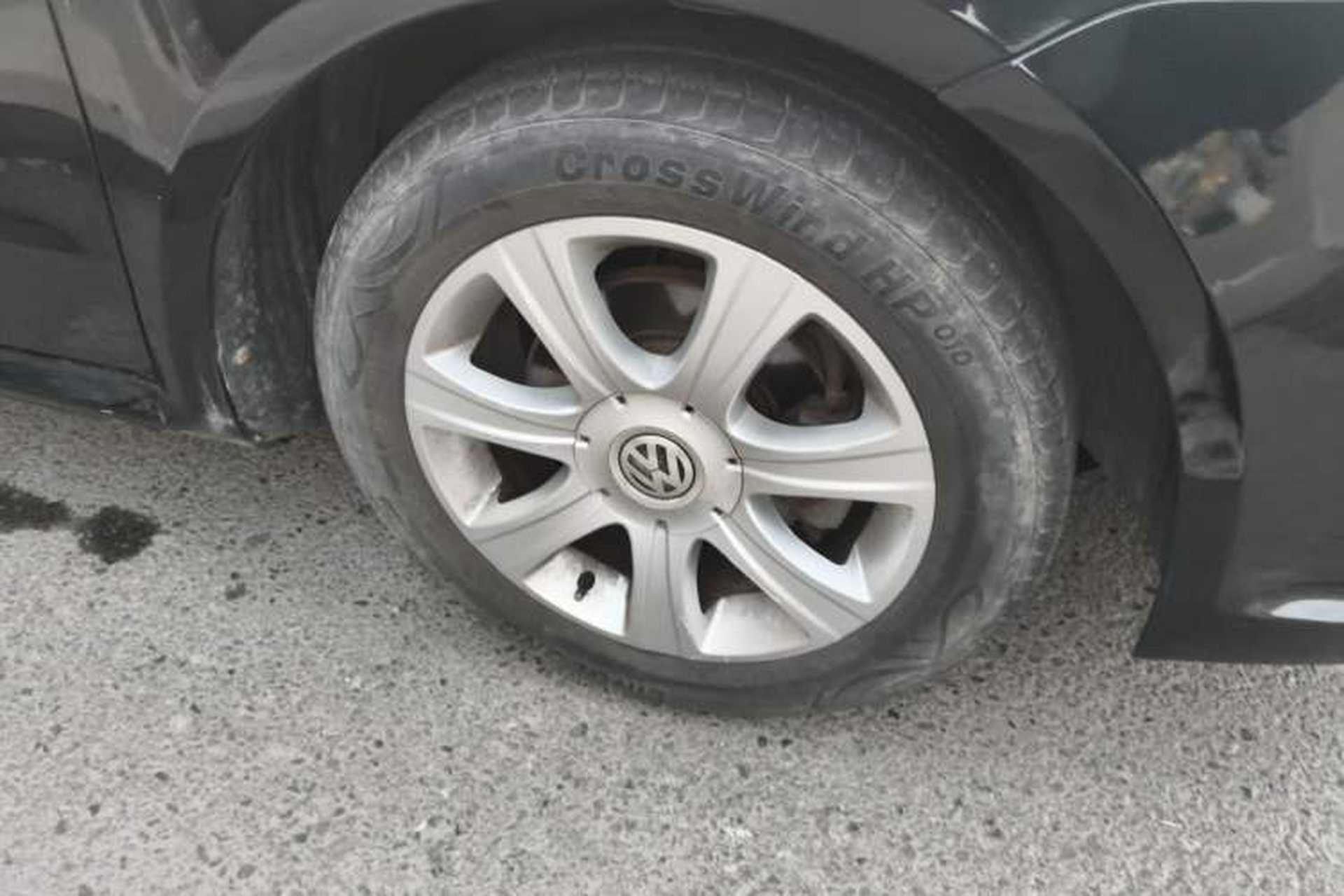 Used Volkswagen Lavida 2008 1.6L Manual Premium Edition Right Front Wheel Hub