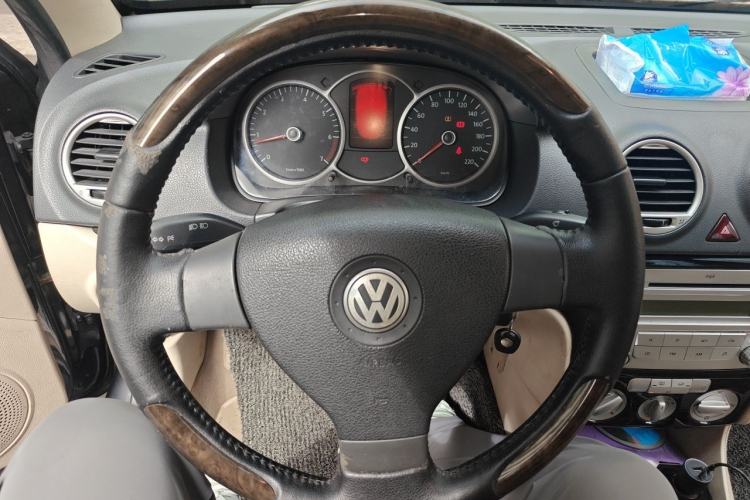 Used Volkswagen Lavida 2008 2.0L Manual Version – Pin Ya Edition Steering Wheel