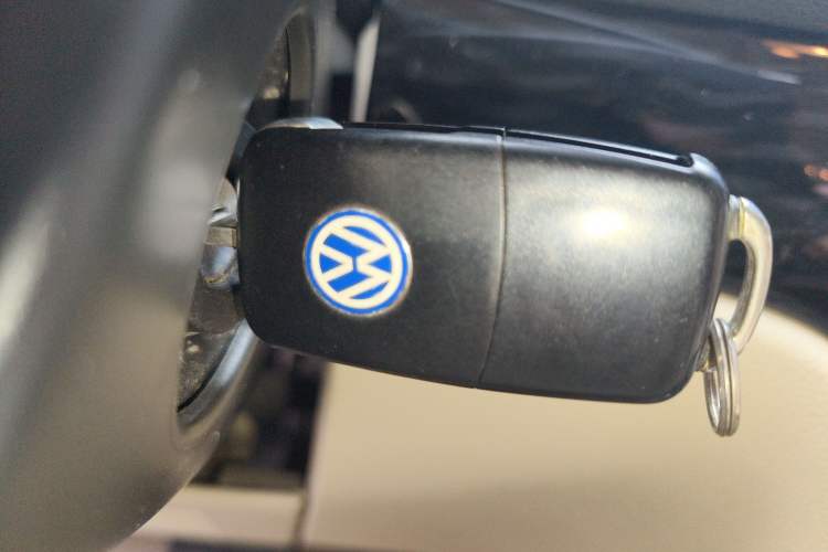 Used Volkswagen Lavida 2008 1.6L Automatic Prestige Edition Vehicle Key