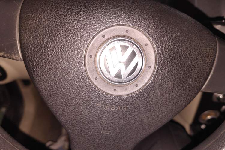 Used Volkswagen Lavida 2008 1.6L Manual Premium Edition Vehicle Key