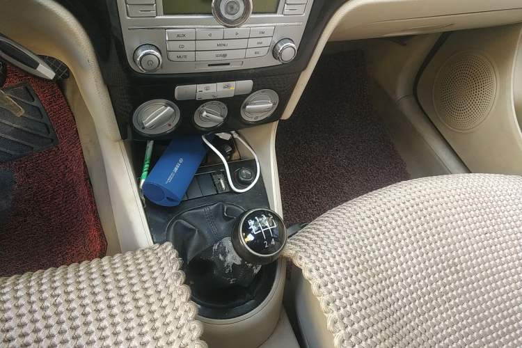 Used Volkswagen Lavida 2008 1.6L Manual Premium Edition Gear Lever