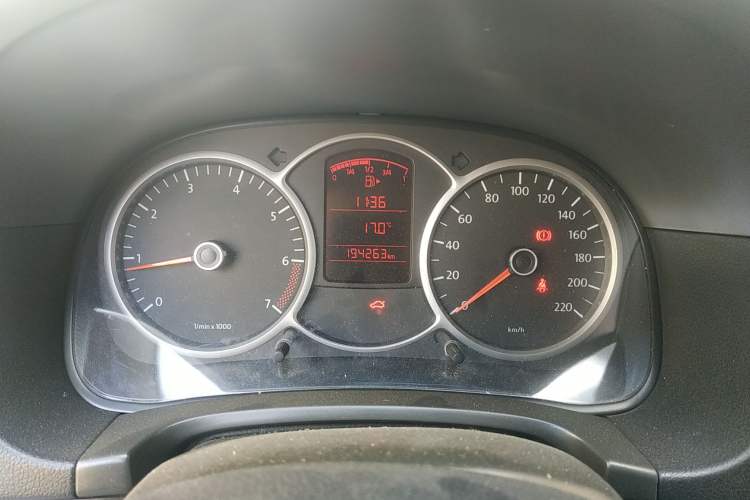 Used Volkswagen Lavida 2008 1.6L Manual Premium Edition Odometer Close Up