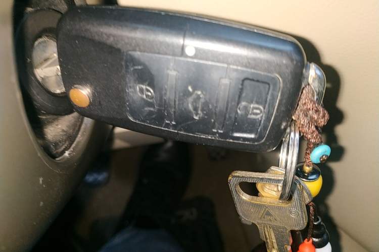 Used Volkswagen Lavida 2008 1.6L Manual Premium Edition Vehicle Key