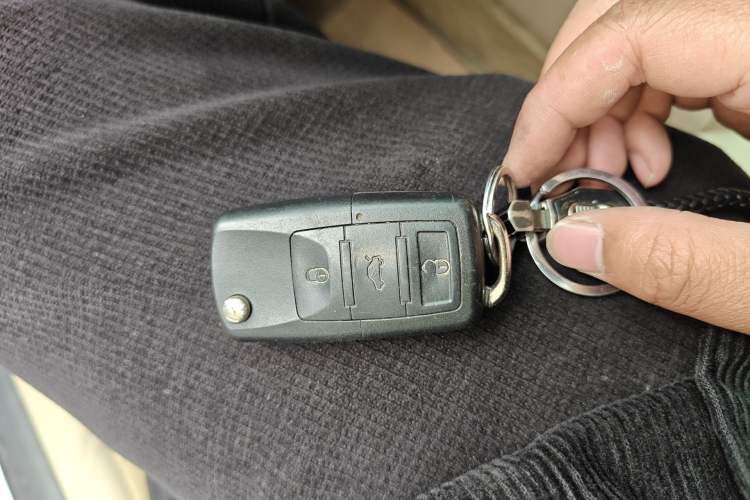 Used Volkswagen Lavida 2008 1.6L Automatic Prestige Edition Vehicle Key