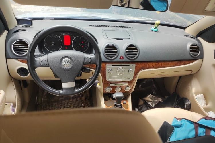 Used Volkswagen Lavida 2008 1.6L Automatic Pinxuan Edition Center Console
