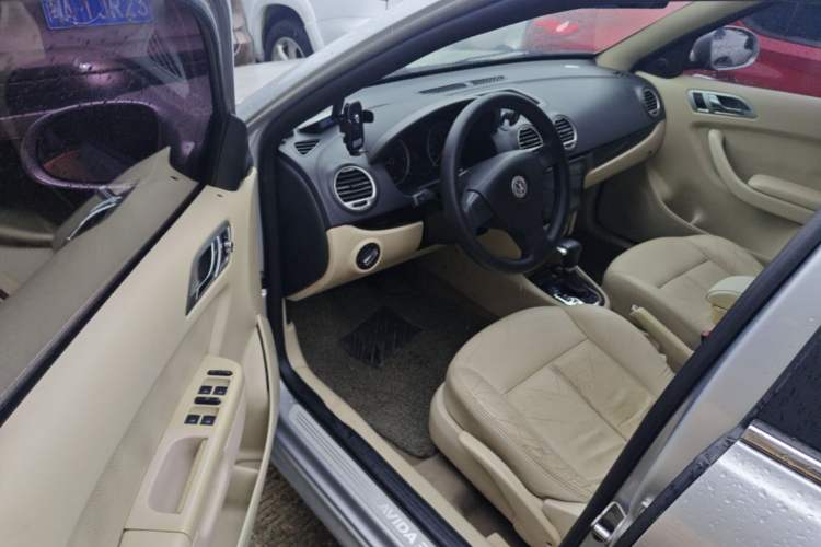 Used Volkswagen Lavida 2008 1.6L Automatic Prestige Edition Driver Seat