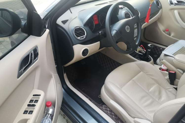 Used Volkswagen Lavida 2008 1.6L Manual Premium Edition Driver Seat