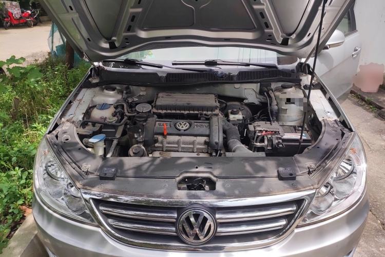 Used Volkswagen Lavida 2008 1.6L Automatic Pinxuan Edition Engine Bay