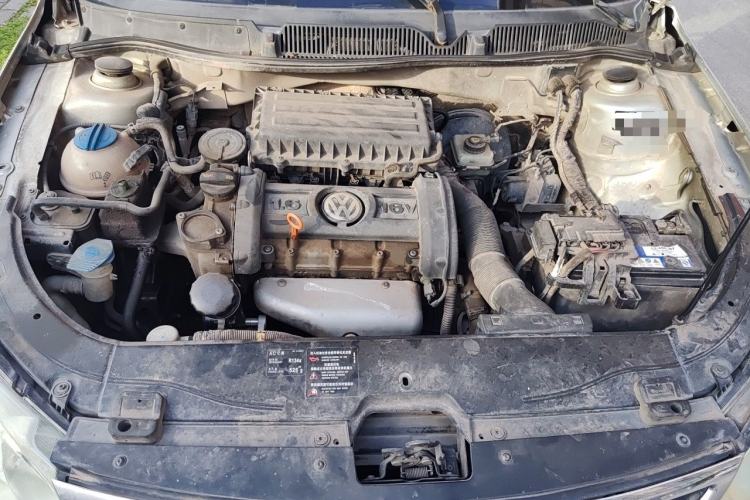 Used Volkswagen Lavida 2008 1.6L Automatic Joy Edition Engine Bay
