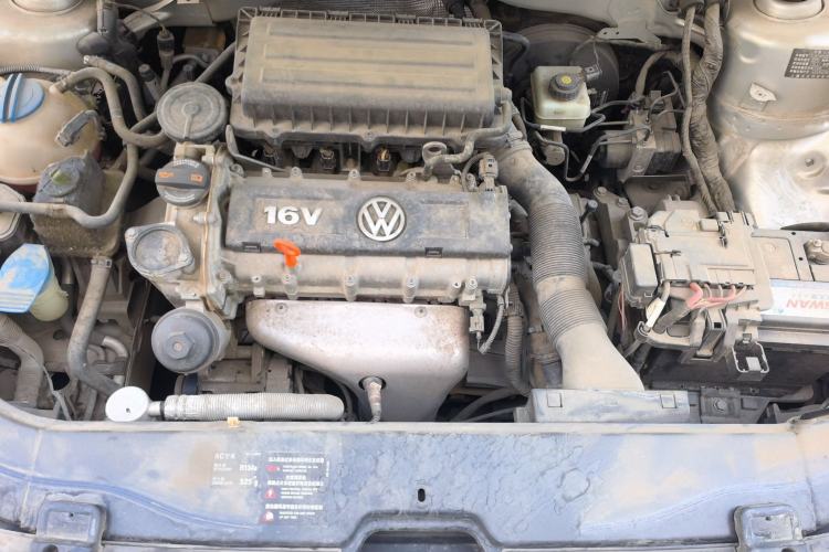Used Volkswagen Lavida 2008 1.6L Automatic Prestige Edition Engine Bay
