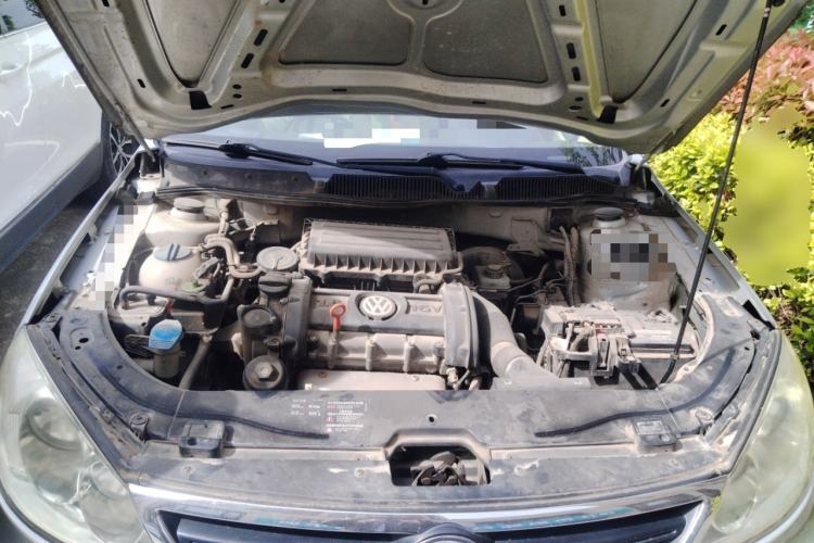 Used Volkswagen Lavida 2008 1.6L Manual Joyful Edition Engine Bay