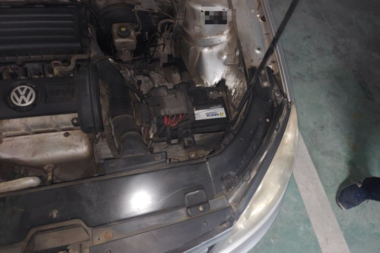 Used Volkswagen Lavida 2008 1.6L Automatic Pinxuan Edition Engine Bay Left