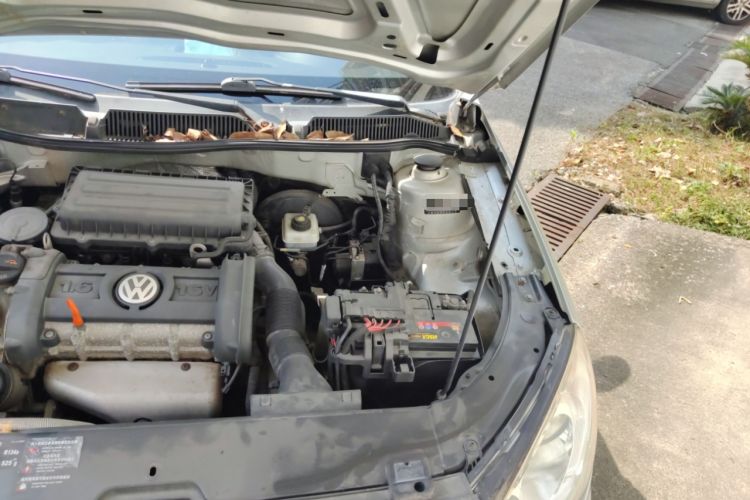 Used Volkswagen Lavida 2008 1.6L Manual Premium Edition Engine Bay Left