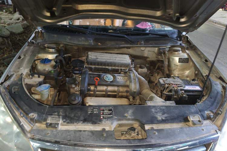 Used Volkswagen Lavida 2008 1.6L Automatic Prestige Edition Engine Bay