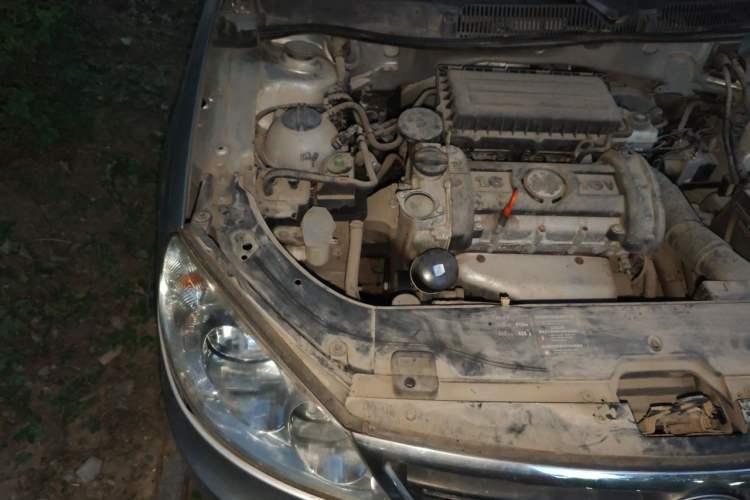 Used Volkswagen Lavida 2008 1.6L Manual Joyful Edition Engine Bay Right