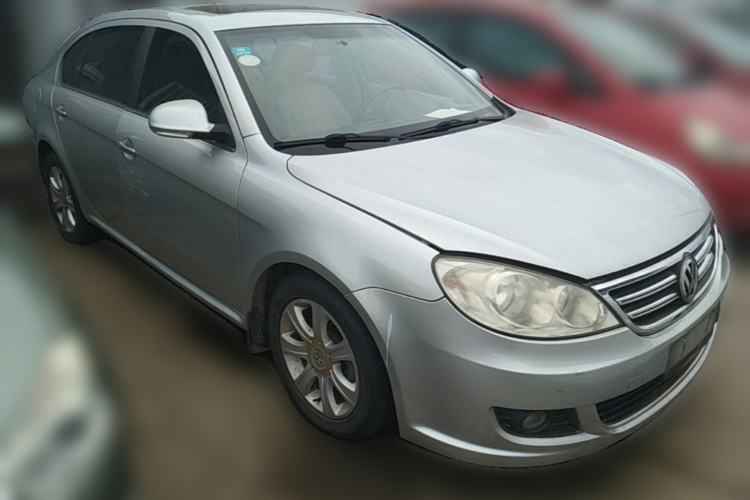 Used Volkswagen Lavida 2008 1.6L Manual Premium Edition Front Right 45 Deg