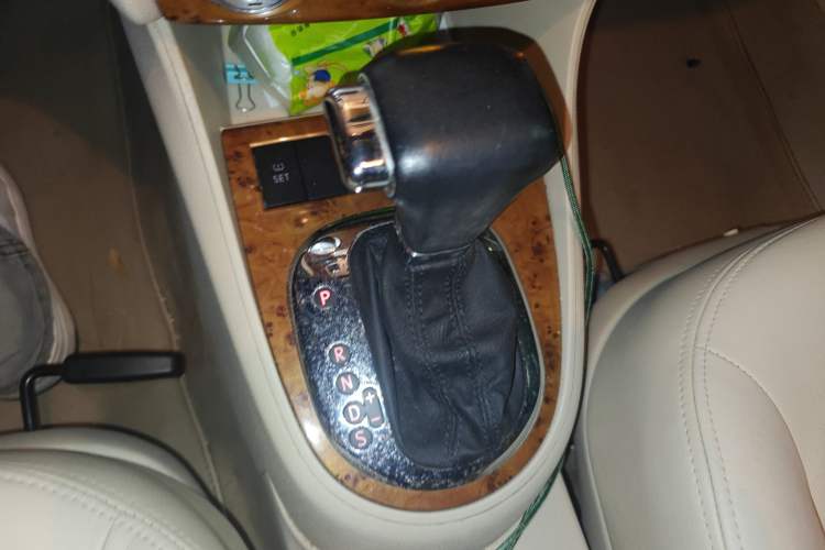 Used Volkswagen Lavida 2008 1.6L Automatic Pinxuan Edition Gear Lever