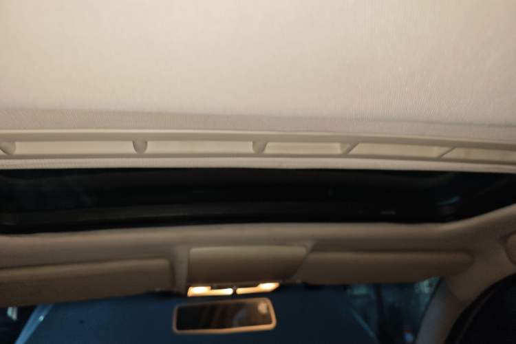 Used Volkswagen Lavida 2008 1.6L Automatic Prestige Edition Headliner