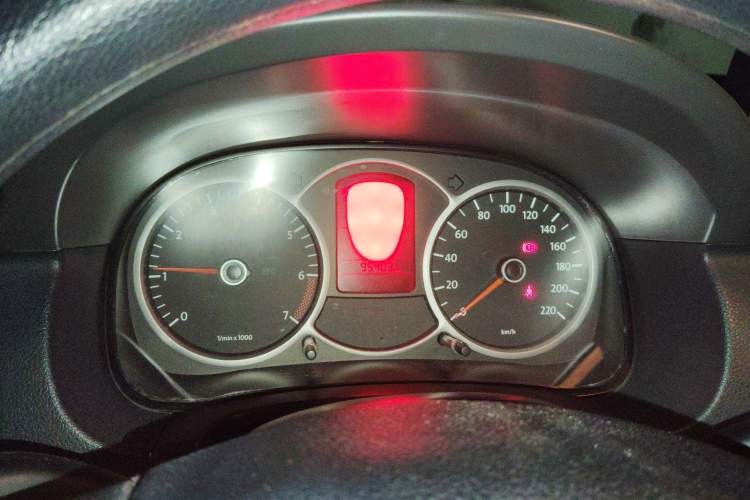 Used Volkswagen Lavida 2008 1.6L Manual Premium Edition Instrument Cluster