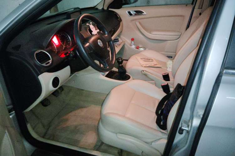 Used Volkswagen Lavida 2008 1.6L Manual Premium Edition Left Front Seat