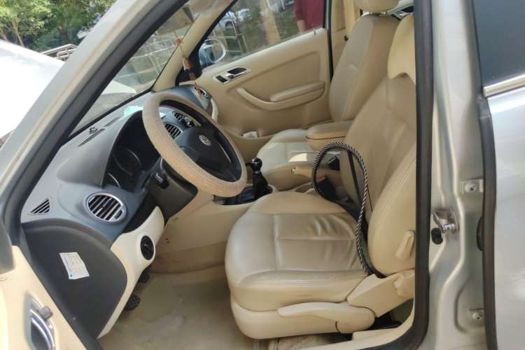 Used Volkswagen Lavida 2008 1.6L Manual Premium Edition Left Front Seat