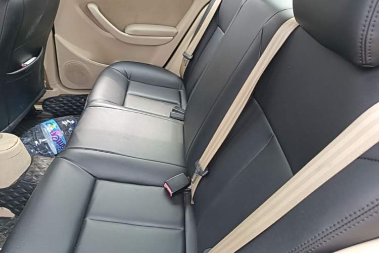 Used Volkswagen Lavida 2008 1.6L Automatic Prestige Edition Left Rear Seat