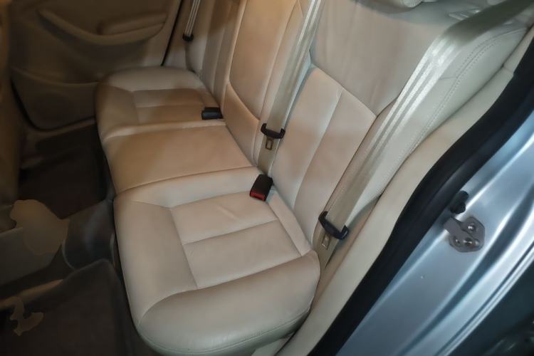 Used Volkswagen Lavida 2008 1.6L Automatic Prestige Edition Left Rear Seat