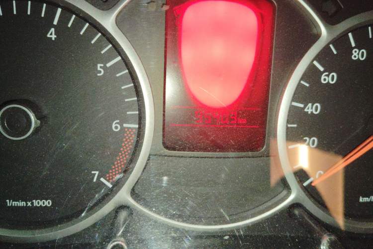 Used Volkswagen Lavida 2008 1.6L Manual Premium Edition Odometer Close Up