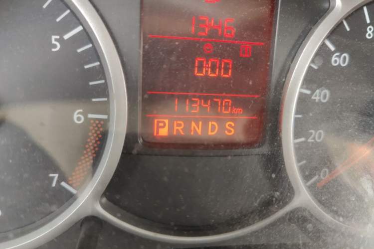 Used Volkswagen Lavida 2008 1.6L Automatic Prestige Edition Odometer Close Up