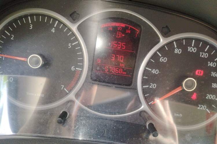 Used Volkswagen Lavida 2008 1.6L Manual Joyful Edition Odometer Close Up