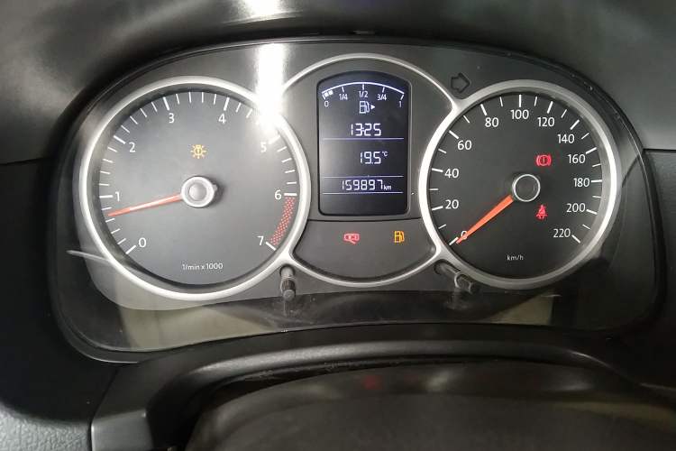 Used Volkswagen Lavida 2008 1.6L Manual Premium Edition Odometer Close Up