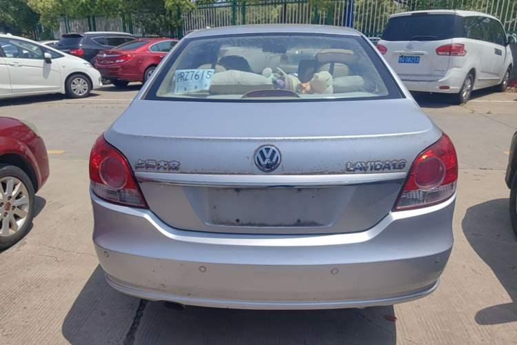 Used Volkswagen Lavida 2008 1.6L Manual Premium Edition Rear