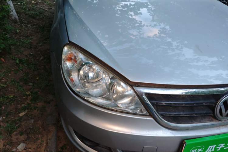 Used Volkswagen Lavida 2008 1.6L Manual Joyful Edition Right Front Headlight