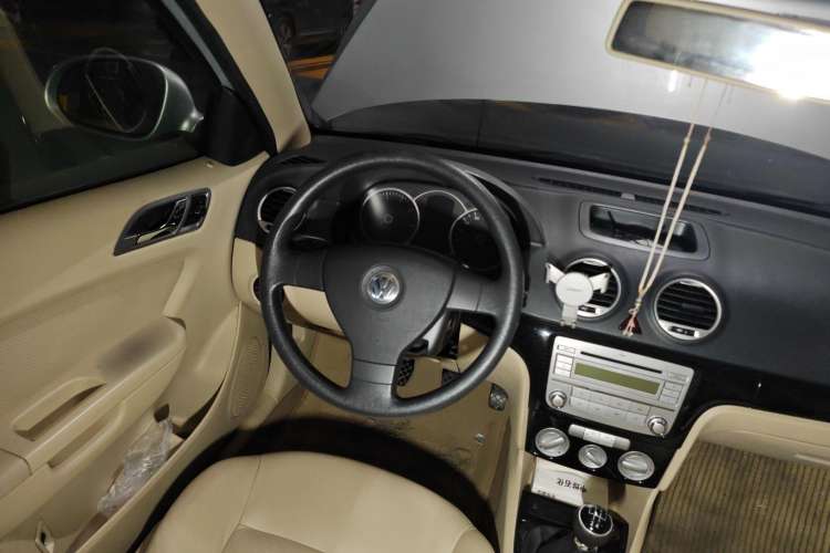 Used Volkswagen Lavida 2008 1.6L Manual Premium Edition Steering Wheel