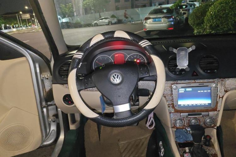 Used Volkswagen Lavida 2008 1.6L Automatic Prestige Edition Steering Wheel