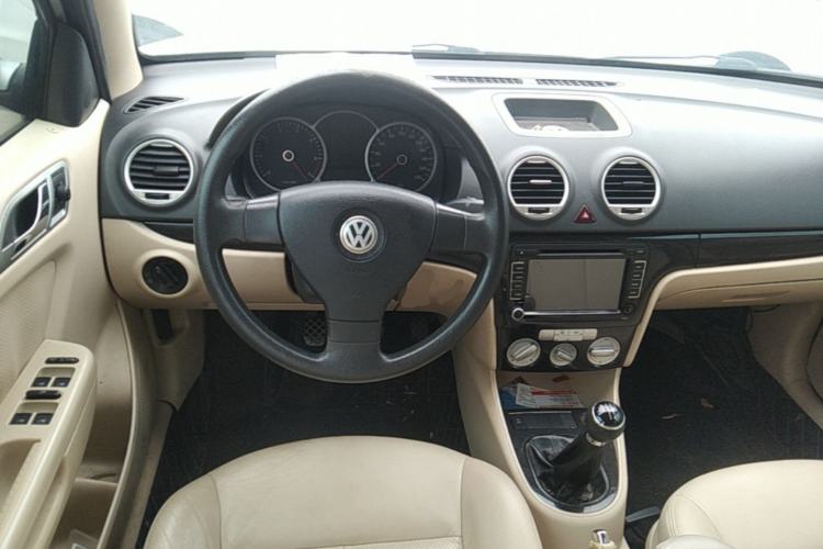 Used Volkswagen Lavida 2008 1.6L Manual Premium Edition Steering Wheel