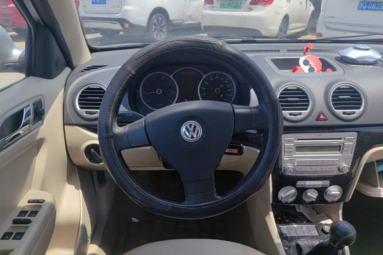 Used Volkswagen Lavida 2008 1.6L Manual Premium Edition Steering Wheel