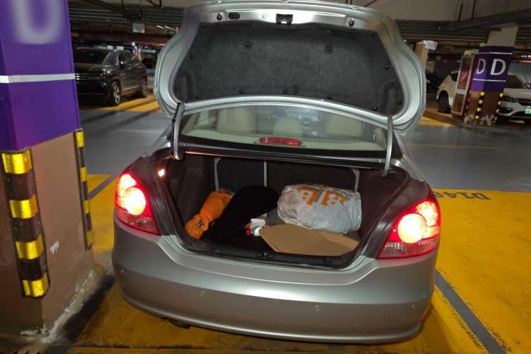 Used Volkswagen Lavida 2008 1.6L Manual Premium Edition Trunk